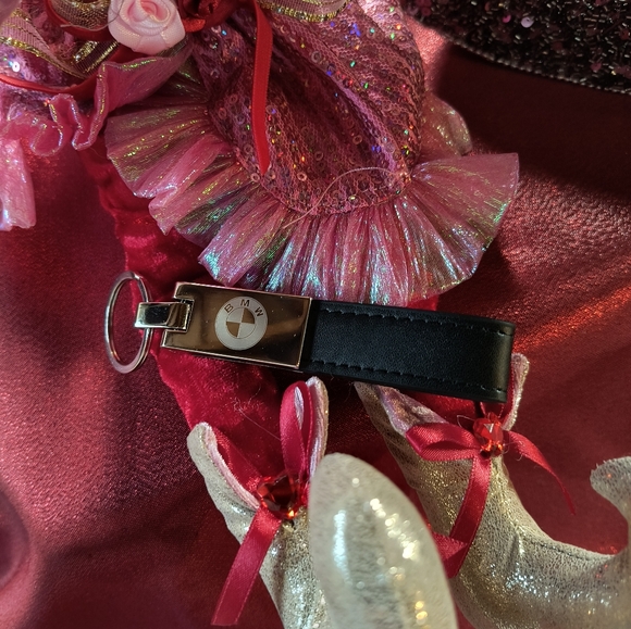 BMW keychain - Picture 3 of 3